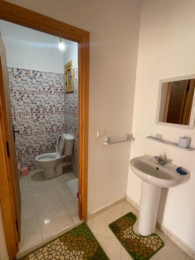 Economic Apartment Alhoceima Wifi Al Hoceima Bagian luar foto
